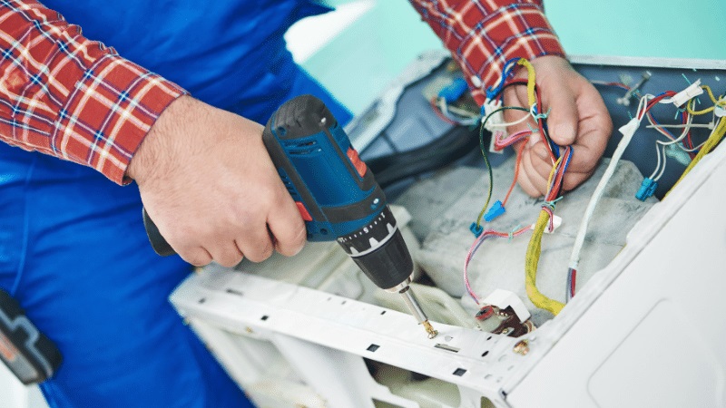 Beylikdüzü Bosch Bosch çamaşır makinesi kart tamiri – Su almama arızası orijinal parça ile giderildi. - Teknik servis örneği